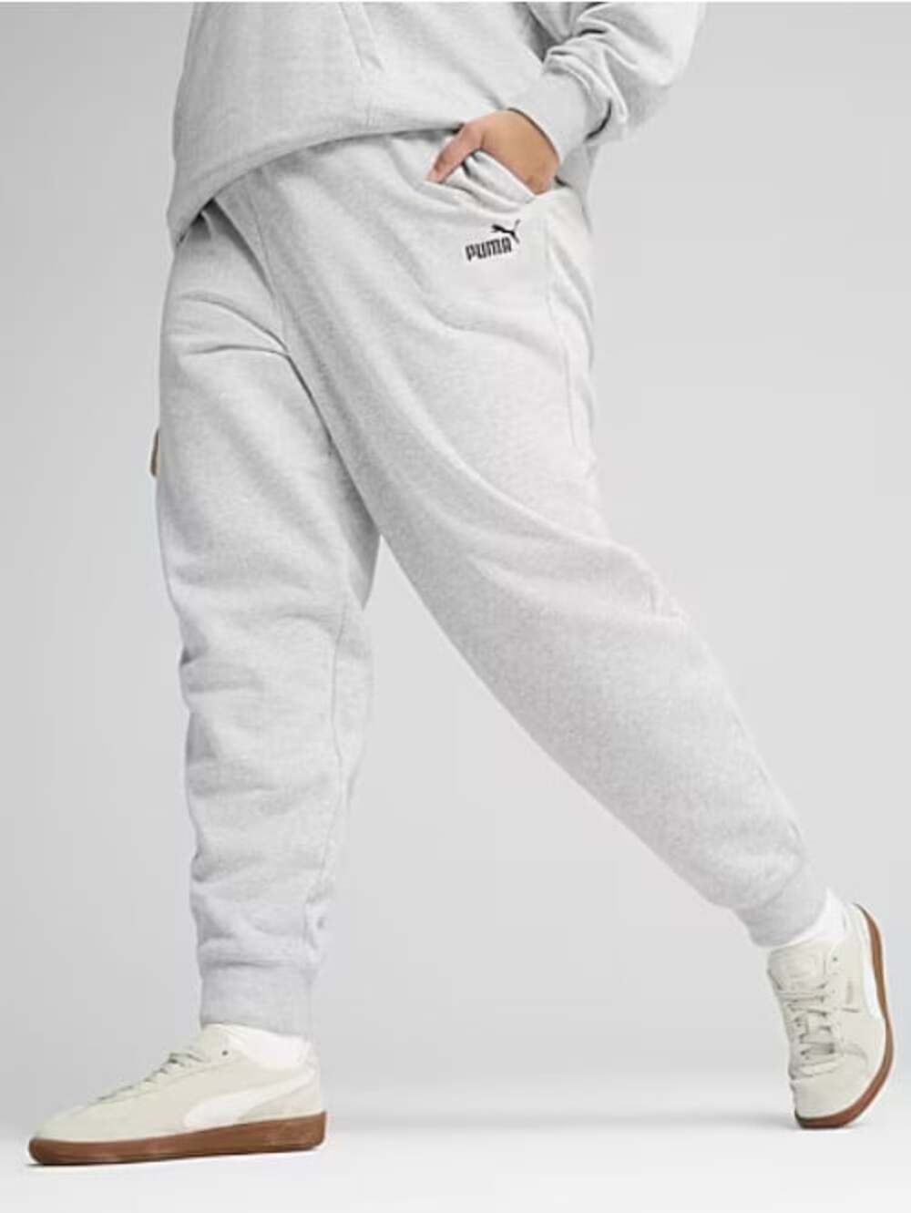 Puma Women's Size XL Light Gray Heather Mid Rise Cuffed Jogger Sweatpants NWT